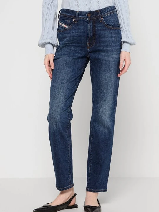 Zdjęcie produktu Jeansy Straight Leg Diesel niebieski