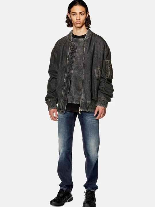 Zdjęcie produktu Jeansy Straight Leg Diesel granatowy