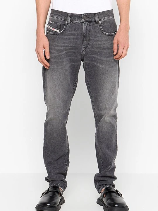 Zdjęcie produktu Jeansy Straight Leg Diesel ciemnoszary