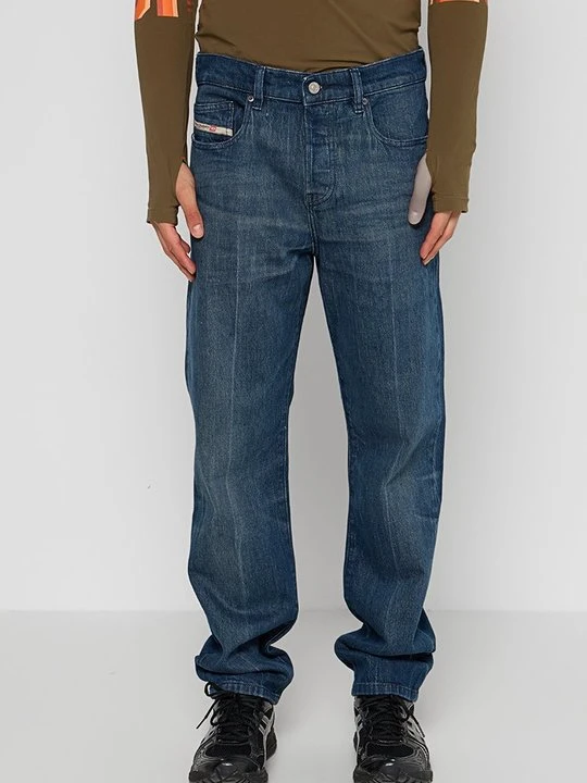 Zdjęcie produktu Jeansy Straight Leg Diesel niebieski