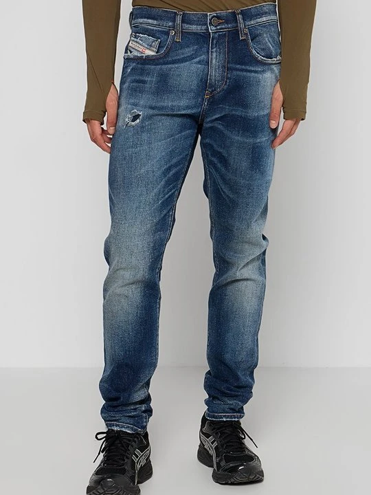 Zdjęcie produktu Jeansy Straight Leg Diesel niebieski