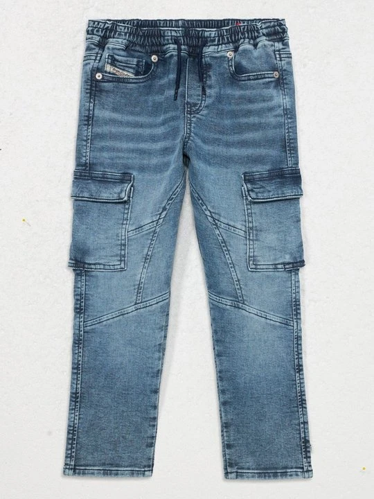 Zdjęcie produktu Jeansy Straight Leg Diesel niebieski denim