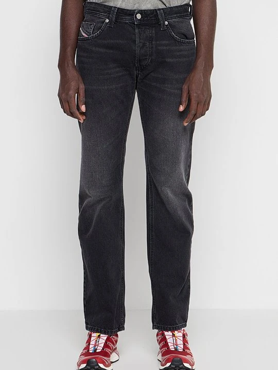 Zdjęcie produktu Jeansy Straight Leg Diesel