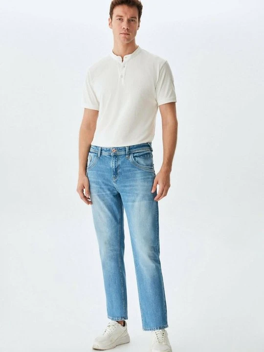 Zdjęcie produktu Jeansy Straight Leg LTB jasnoniebieski