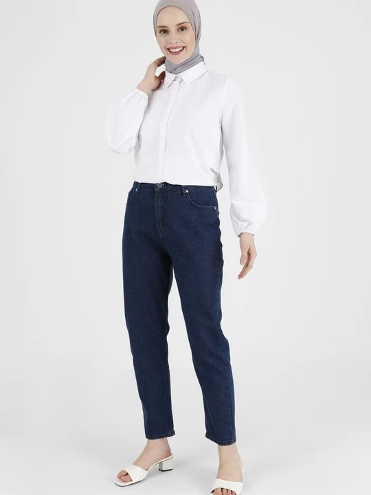 Zdjęcie produktu Jeansy Straight Leg Modanisa niebieski