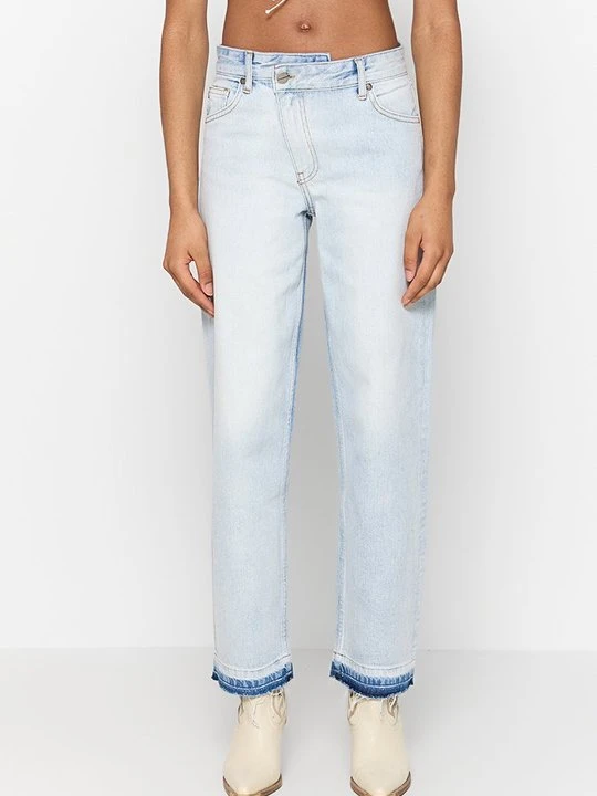 Zdjęcie produktu Jeansy Straight Leg Pegador jasnoniebieski