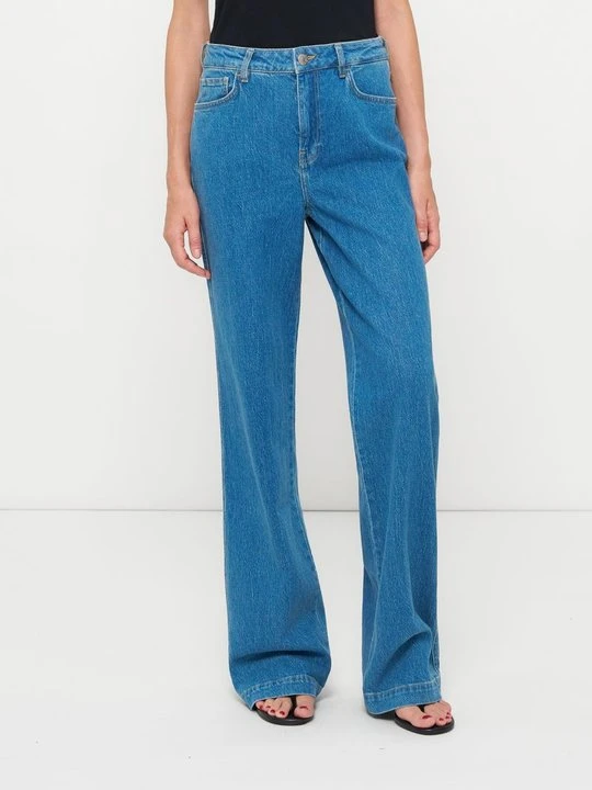 Zdjęcie produktu Jeansy Straight Leg Tomorrow niebieski denim