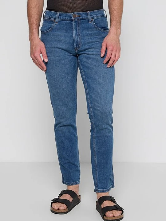 Zdjęcie produktu Jeansy Straight Leg Wrangler niebieski