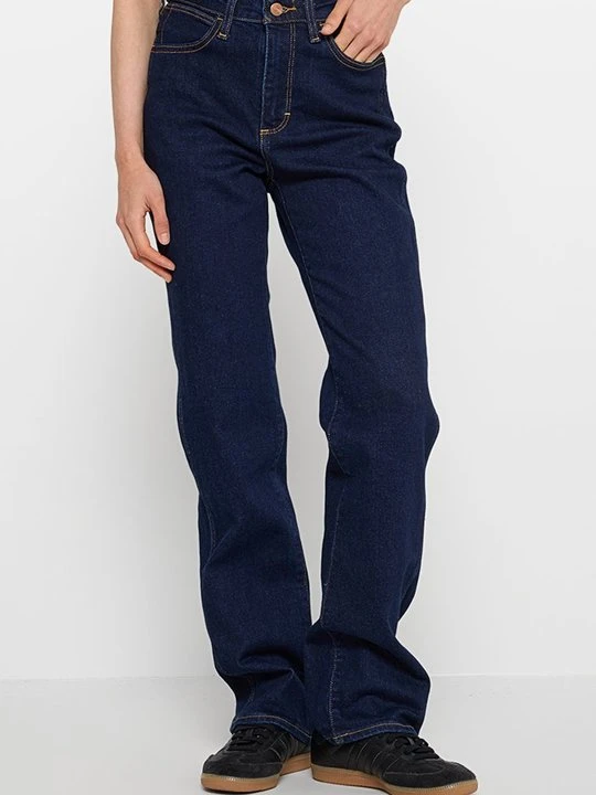 Zdjęcie produktu Jeansy Straight Leg Wrangler ciemnoczerwony