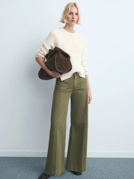 Zdjęcie produktu Jeansy wide leg z kieszeniami khaki - Kobieta - MANGO