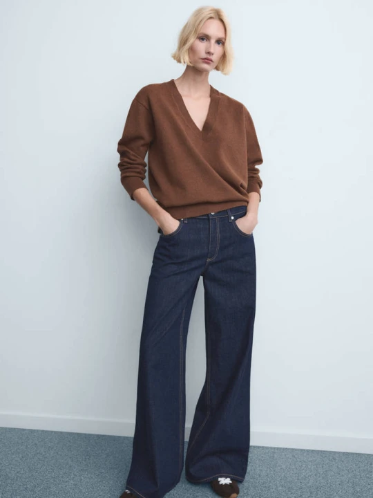 Zdjęcie produktu Jeansy wide leg z niskim stanem niebieski - Kobieta - MANGO