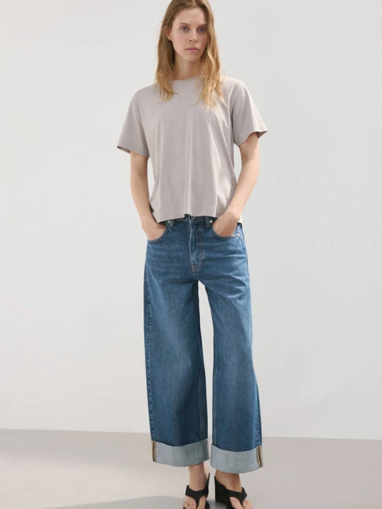 Zdjęcie produktu Jeansy wide leg z wywiniętym dołem średni niebieski - Kobieta - - MANGO