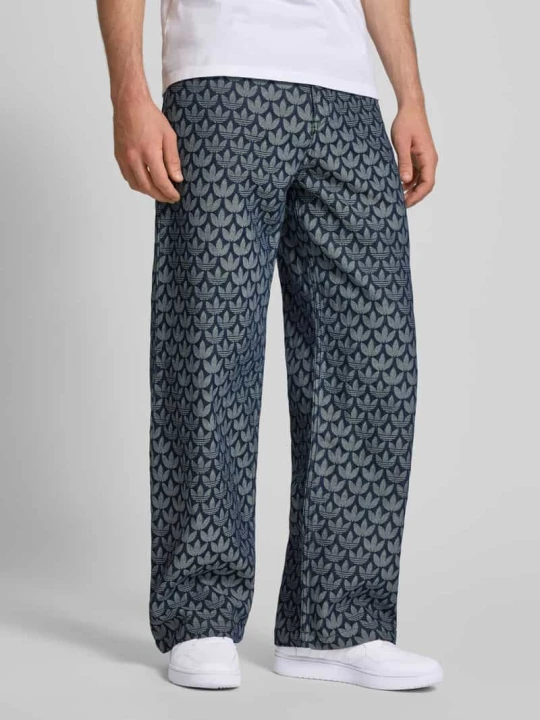 Zdjęcie produktu Jeans o szerokim kroju z kieszeniami wpuszczanymi adidas Originals Jeansowy niebieski