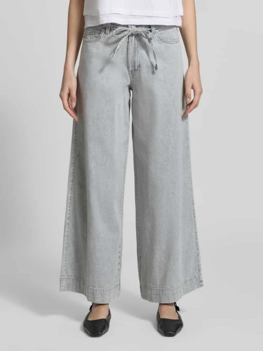 Zdjęcie produktu Jeansy z szerokimi nogawkami w kroju regular fit z czystej bawełny model 'AISA' Vero Moda Jasnoszary