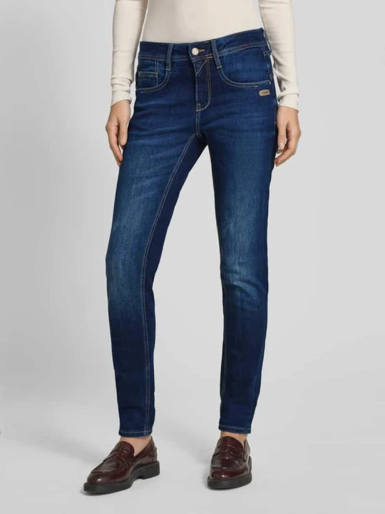 Zdjęcie produktu Jeansy o kroju skinny fit z wpuszczanymi kieszeniami i detalem z logo model ‘AMELIE’ Gang Niebieski