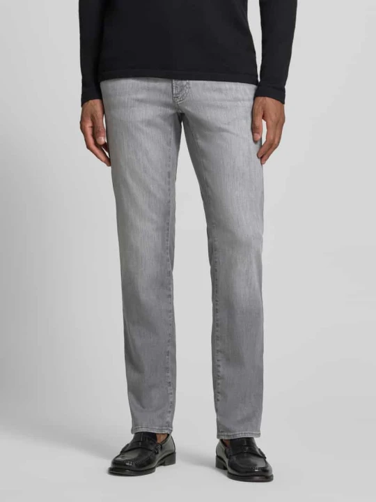 Zdjęcie produktu jeansy o kroju slim fit z ultralight wykończeniem model 'Chuck' BRAX Średnioszary