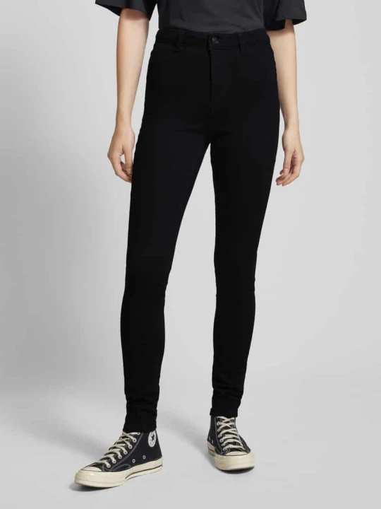 Zdjęcie produktu Jeansy z wysokim stanem o kroju skinny fit z naszywką z logo Pieces Czarny