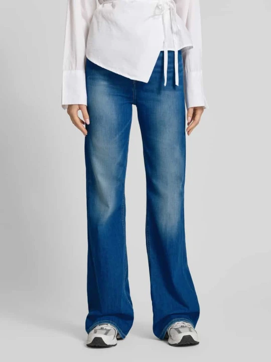 Zdjęcie produktu Jeansy z wysokim stanem z mieszanki bawełny model 'WILLA' Pepe Jeans Jeansowy niebieski