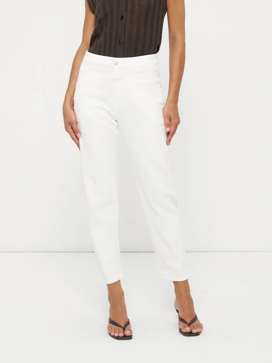 Zdjęcie produktu Jeansy Zwężane Closed biały