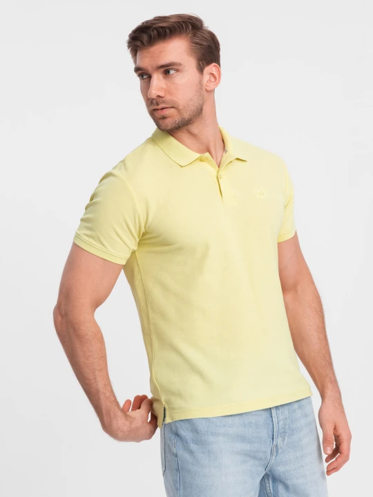 Zdjęcie produktu Jednokolorowa koszulka polo męska BASIC z dzianiny pique - żółta V15 - Rozmiar: L Ombre Clothing