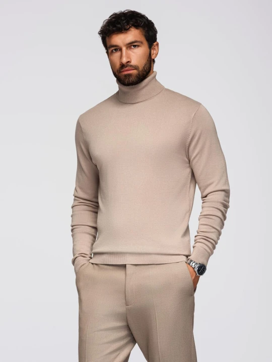 Zdjęcie produktu Jednokolorowy dzianinowy męski golf z wiskozą – beżowy V5 Ombre Clothing