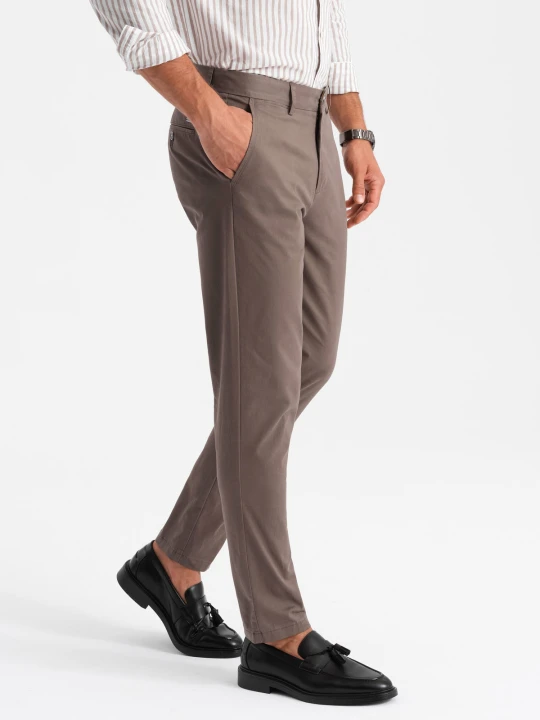 Zdjęcie produktu Jednolite spodnie męskie chino SLIM FIT – brązowe V1 - Rozmiar: M Ombre Clothing