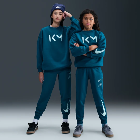 Zdjęcie produktu Joggery piłkarskie dla dużych dzieci Nike Kylian Mbappé Club Fleece - Niebieski
