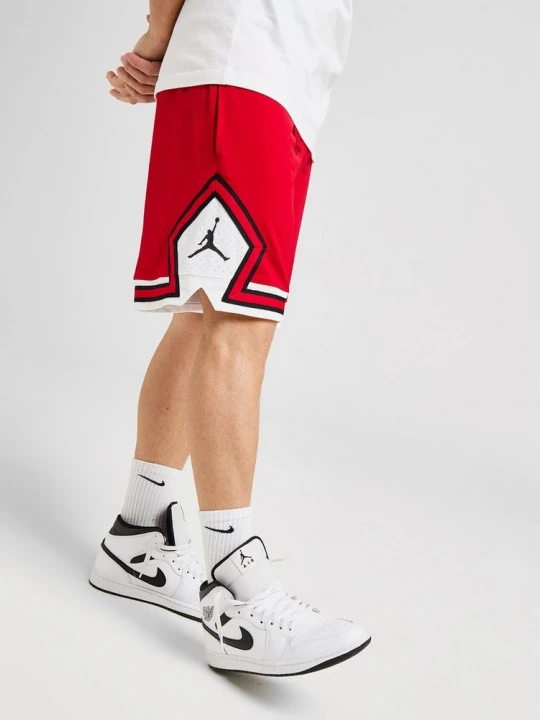 Zdjęcie produktu Jordan Szorty Diamond czerwony