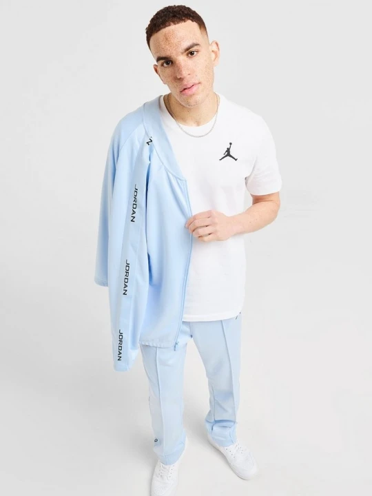 Zdjęcie produktu Jordan T-Shirt M J Jumpman Emb Ss Crew biały
