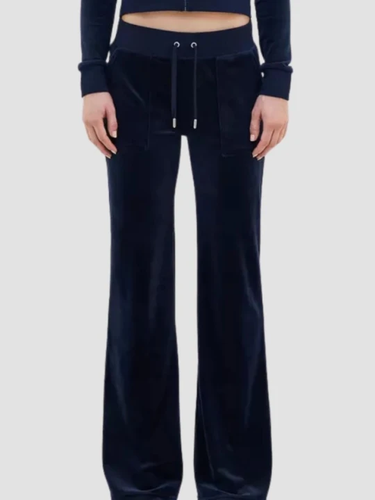 Zdjęcie produktu JUICY COUTURE Granatowe spodnie dresowe damskie Layla Low Rise Pocket, Rozmiar M Niebieski