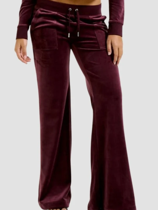 Zdjęcie produktu JUICY COUTURE Śliwkowe spodnie dresowe damskie Layla Low Rise, Rozmiar XS Fioletowy