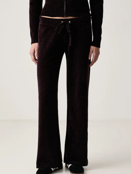 Zdjęcie produktu Juicy Couture spodnie dresowe damskie JAMA KNIT OG STRAIGHT bordowy