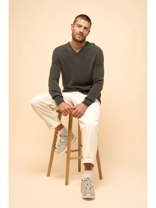 Zdjęcie produktu Just Cashmere Kaszmirowy sweter "Nathan" w kolorze khaki rozmiar: XL