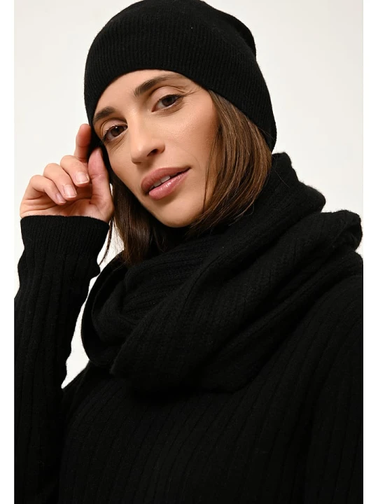Zdjęcie produktu Just Cashmere Kaszmirowy szal-koło "Hutton" w kolorze czarnym - 65 x 50 cm rozmiar: onesize