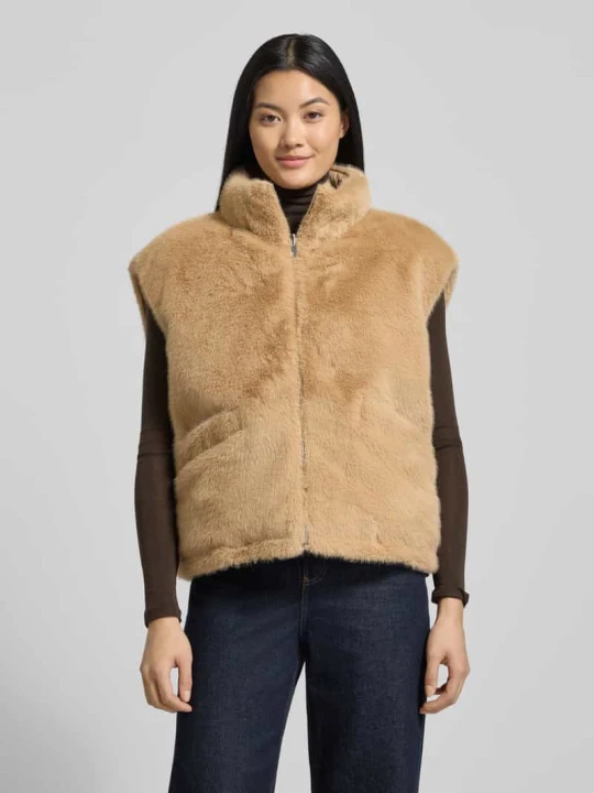 Zdjęcie produktu Kamizelka o kroju relaxed fit ze sztucznego futra model ‘Vaari’ Someday Piaskowy