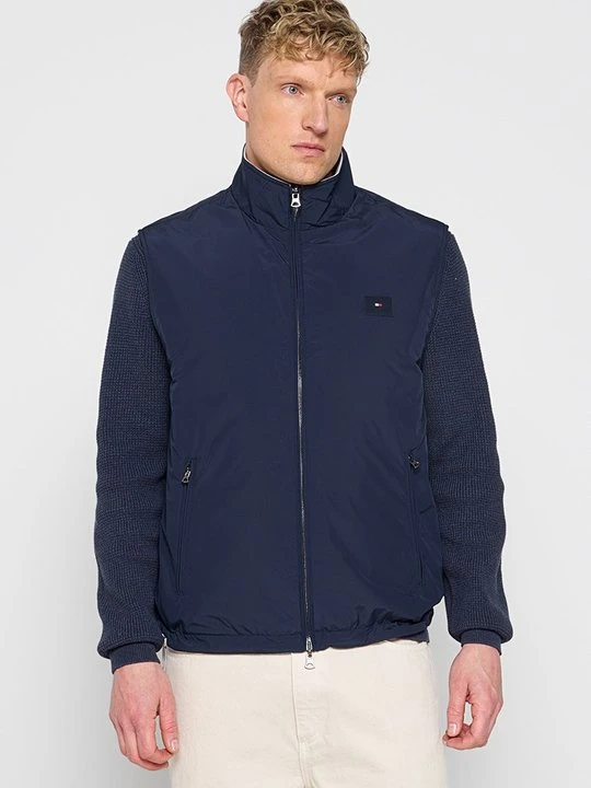 Zdjęcie produktu Kamizelka Tommy Hilfiger niebieski
