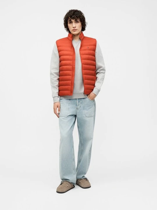 Zdjęcie produktu Kamizelka Tommy Hilfiger jasnoczerwony