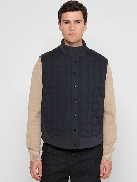 Zdjęcie produktu Kamizelka Under Armour czarny