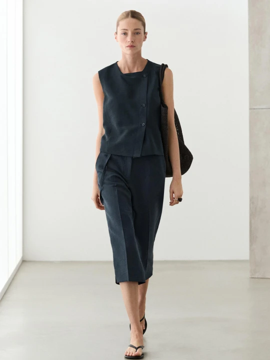 Zdjęcie produktu Kamizelka Z Lnu Z Asymetrycznym Zapięciem - Granatowy - Massimo Dutti - Female
