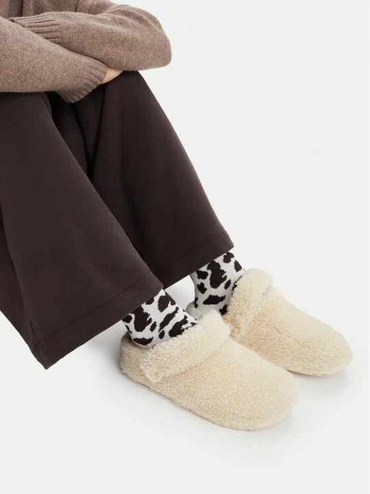 Zdjęcie produktu Kapcie Crocs Classic Cozzzy 209386 Biały