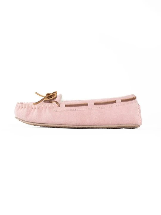 Zdjęcie produktu Kapcie Minnetonka różowy