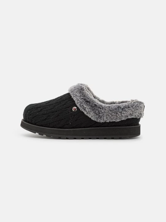 Zdjęcie produktu Kapcie Skechers czarny