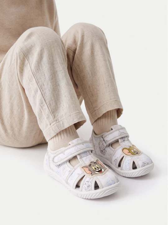 Zdjęcie produktu Kapcie Tom & Jerry CEO-CM-SS26-211WBTJ Szary