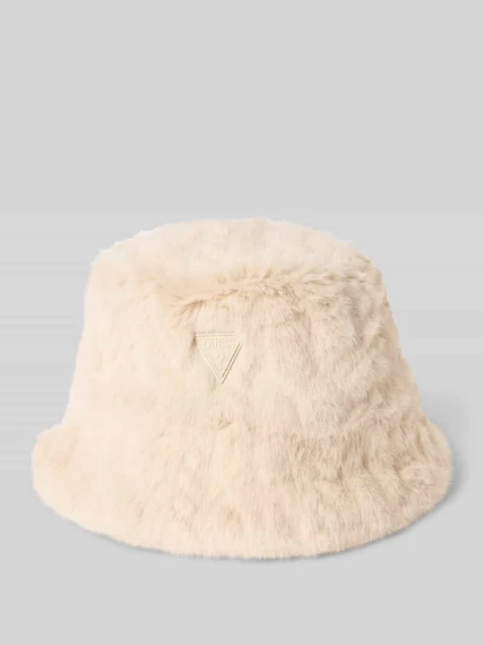 Zdjęcie produktu Kapelusz typu bucket ze sztucznego futra Guess Złamany biały