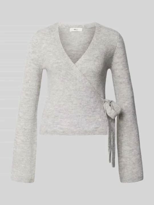 Zdjęcie produktu kardigan o kroju regular fit z dodatkiem wełny w kopertowym stylu Gina Tricot Jasnoszary melanż