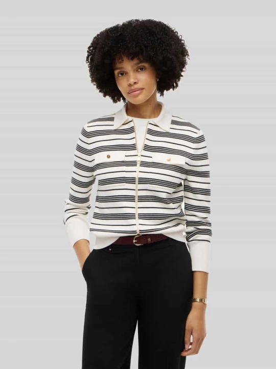 Zdjęcie produktu kardigan rozpinany o kroju regular fit z kieszeniami na piersi Tommy Hilfiger Biały