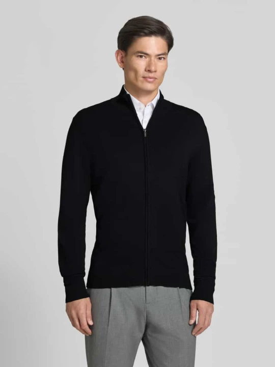 Zdjęcie produktu Kardigan rozpinany o kroju slim fit z mieszanki wiskozy ze stójką MCNEAL Czarny