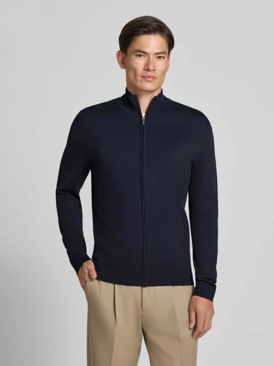 Zdjęcie produktu Kardigan rozpinany o kroju slim fit z mieszanki wiskozy ze stójką MCNEAL Granatowy