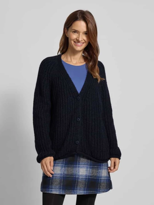 Zdjęcie produktu Kardigan z dzianiny o kroju oversized z dekoltem w serek model ‘HAIRY’ Smith & Soul Granatowy