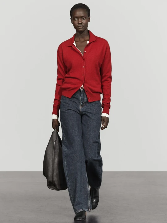 Zdjęcie produktu Kardigan Ze 100% Kaszmiru Z Kołnierzykiem Polo - Czerwone Wino - Massimo Dutti - Female